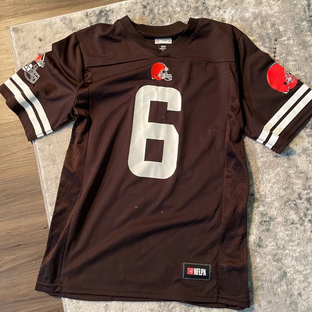 Baker Mayfield Cleveland Brown’s jersey
